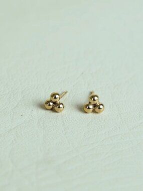 4kt  Gold Filled 3 Ball Earrings Minimal Studs 6mm Classic